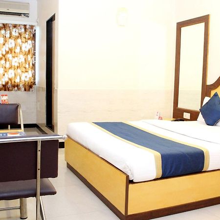 Oyo Hotel Ganga Sagar Near Sri Someshwara Swami Temple Bangalore Extérieur photo
