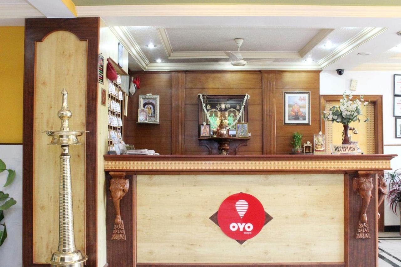 Oyo Hotel Ganga Sagar Near Sri Someshwara Swami Temple Bangalore Extérieur photo
