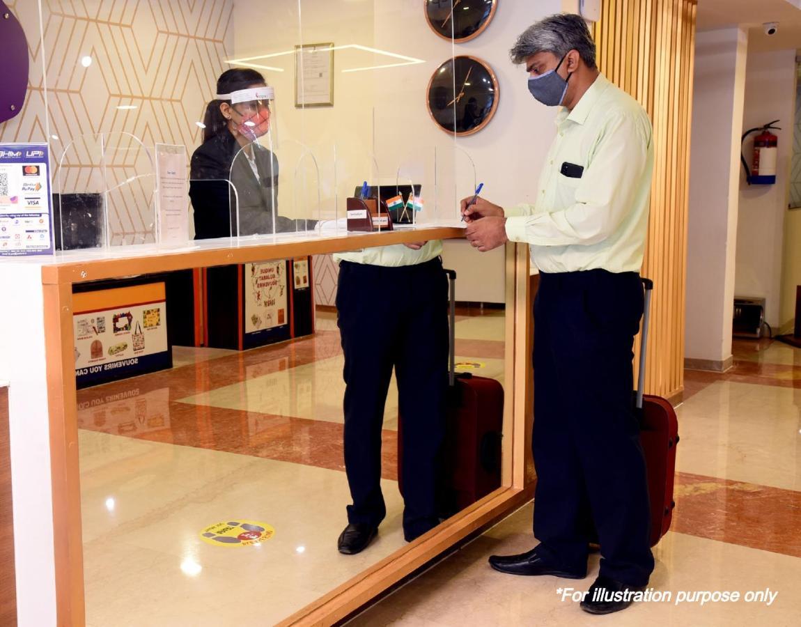 Oyo Hotel Ganga Sagar Near Sri Someshwara Swami Temple Bangalore Extérieur photo