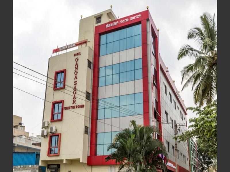 Oyo Hotel Ganga Sagar Near Sri Someshwara Swami Temple Bangalore Extérieur photo